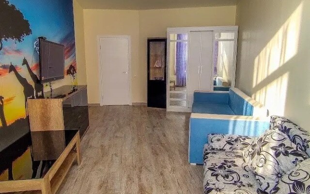 Квартира Двухкомнатная 68 м² Сафари