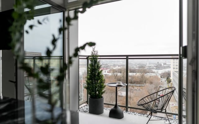 Апартаменты Loca Loft c Видом на Пруд