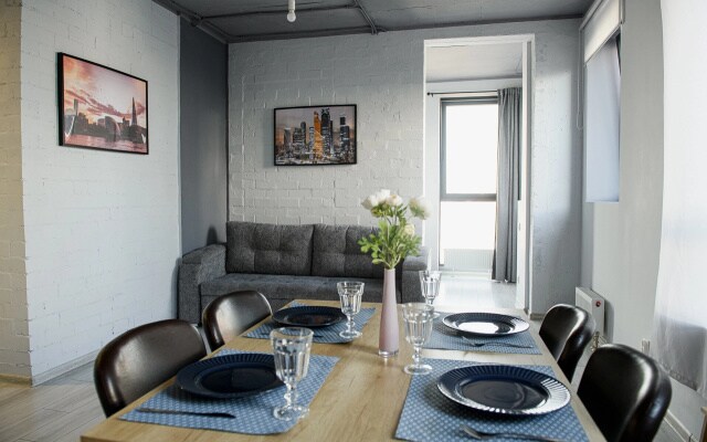 911 Verhnetorgovaya Ploschad' 4 Apartments