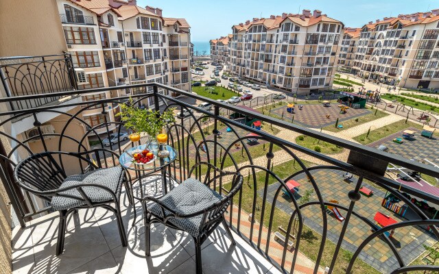 Квартира с Видом на Море, 5 Минут до Набережной и Пляжа от Home Group