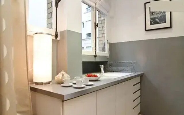 Place des Vosges - Bastille Apartment