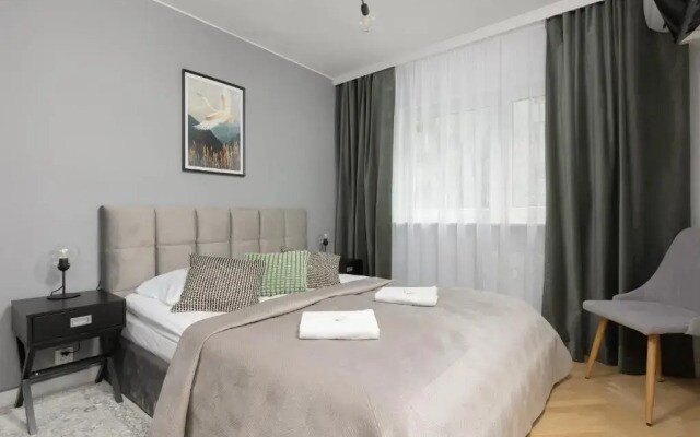 Stylish Apartment Heart of Warsaw by Noclegi Renters	