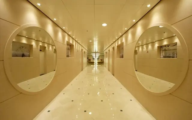 Grand Holiday Cruise Ship