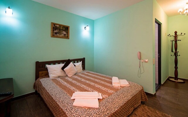 Hotel X.O.