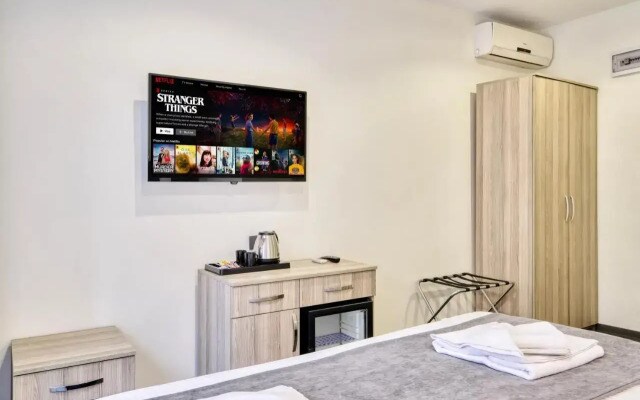 Hub Inn Pera