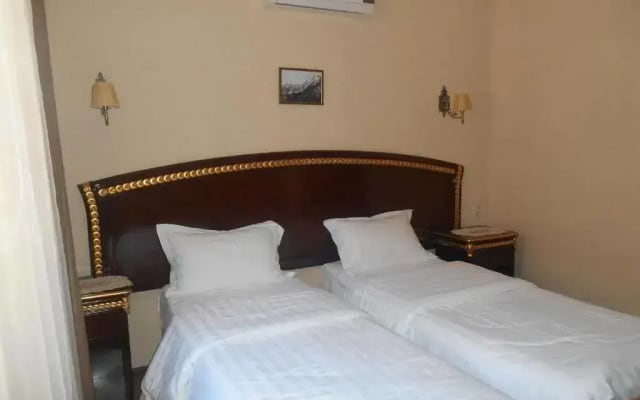 Green Hall Hotel