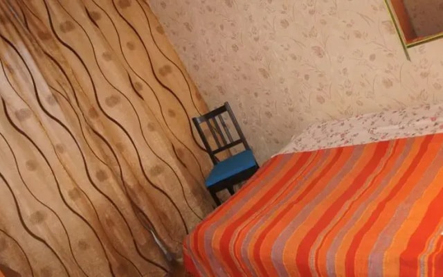 2 Bedrooms Flat Lessnoy Passage