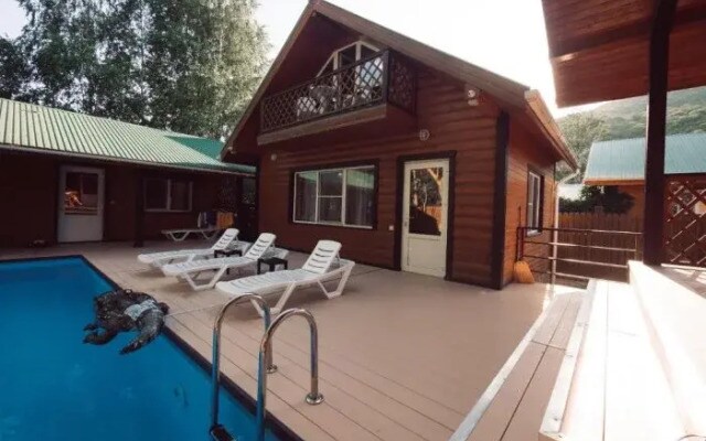 Lesnoe Shale Guest house