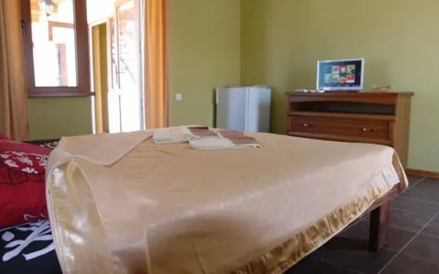 Zhemchuzhina Meganoma Guest House