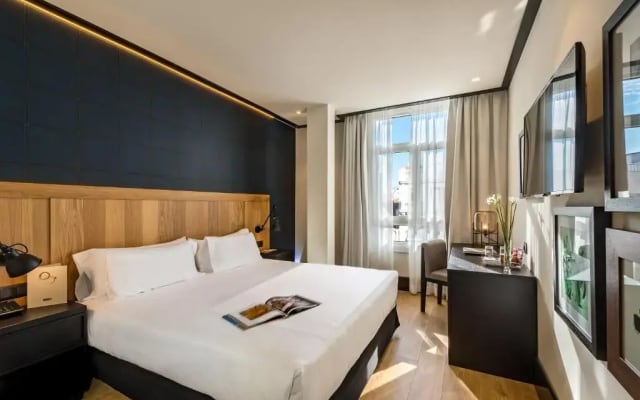 H10 Puerta de Alcalá 4* Sup