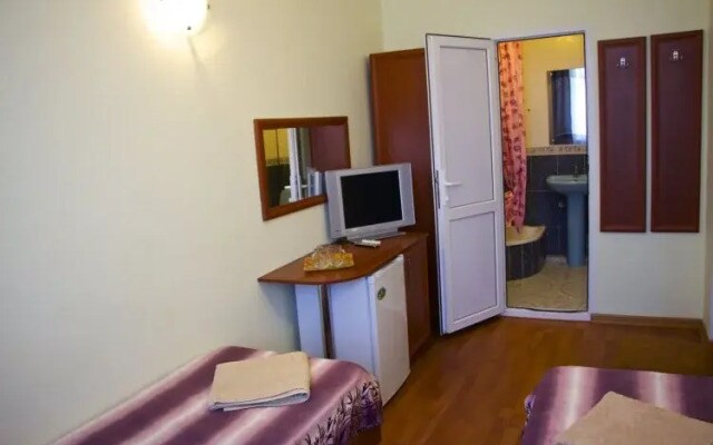 Amore2 Guest House
