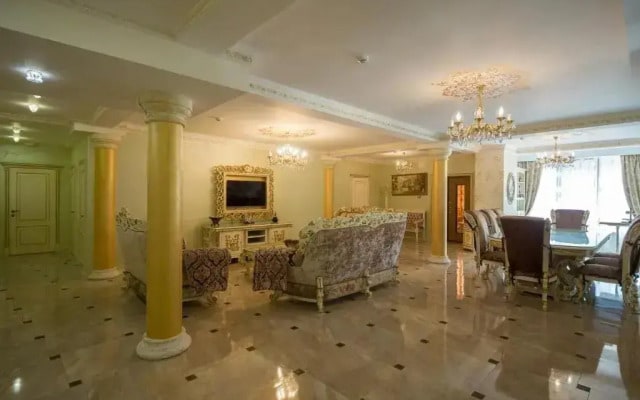 Green Hall Hotel