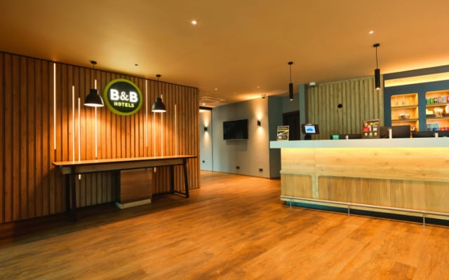 Отель B&B Hotel Derby
