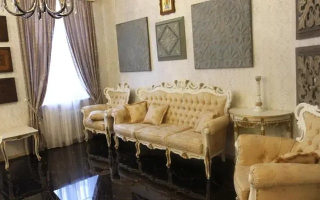 Apartment na Rubinshteyna 21