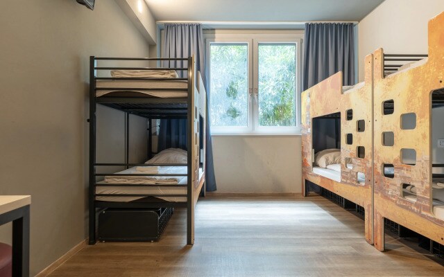 Отель a&o Hostel Venezia Mestre