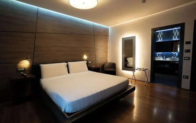 Отель Divina Luxury