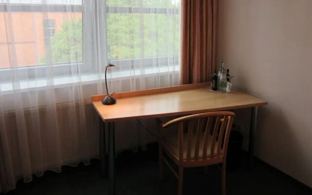 Armony Hotel & Business Center