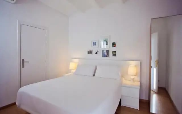 Ramblas Apartments