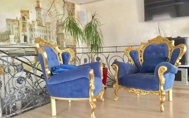Royal Compound
