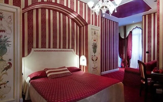 Отель Belle Epoque
