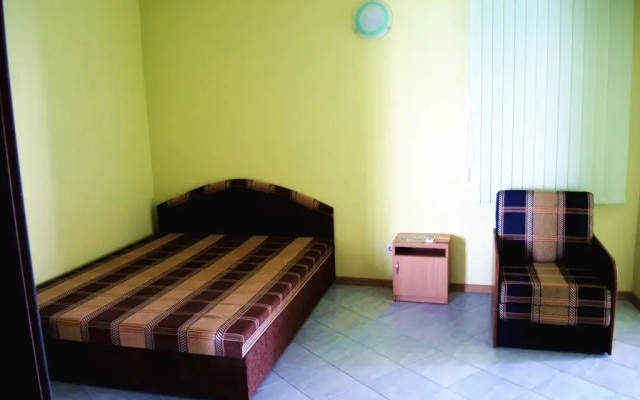 Kapitan Guest House