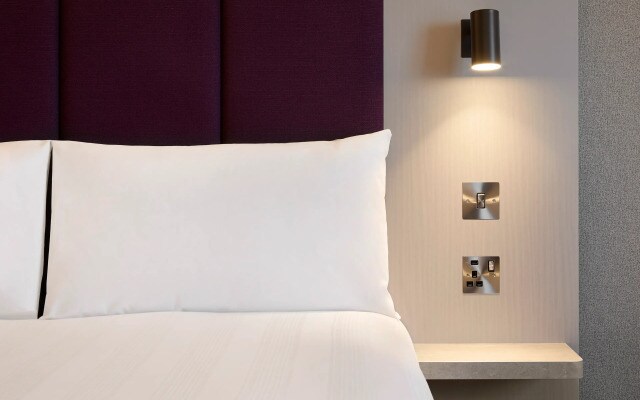 Premier Inn London Wimbledon South