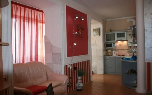 Na Sovetskoy 8 Apartment
