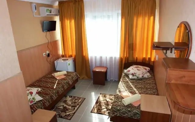 Rybachye Hotel