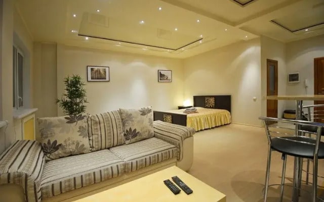 Berloga 55 Na Ulitse Frunze Apartments