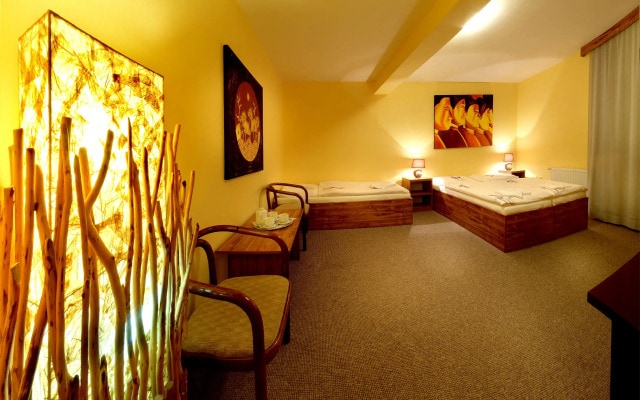 Klaret Hotel