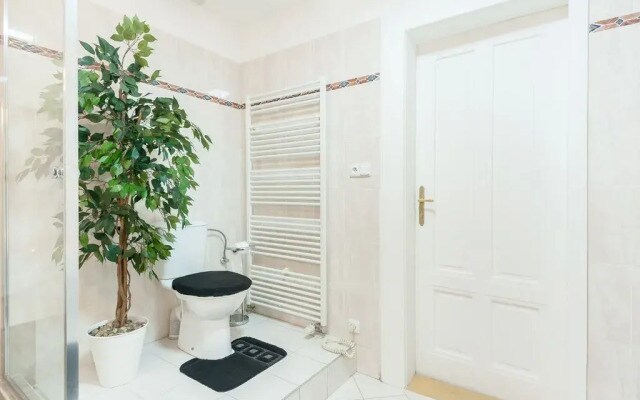 Narodni 2 - 2 Bedroom Apartment