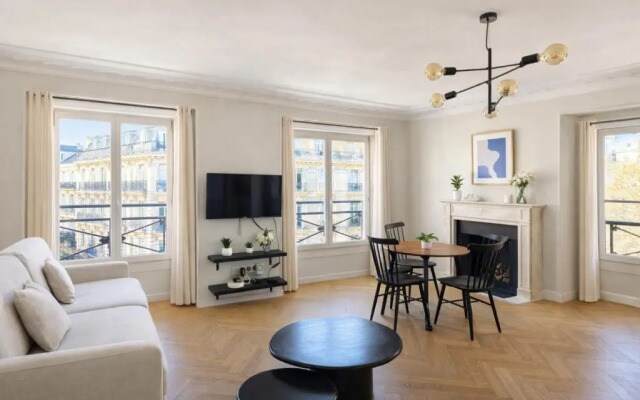 Luxury apartments in Paris Center