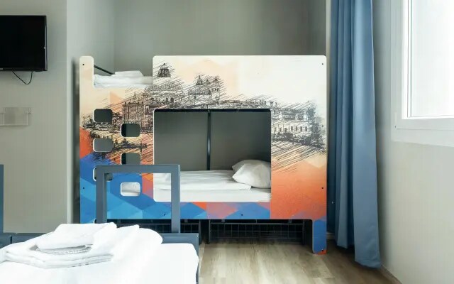 Отель a&o Hostel Venezia Mestre