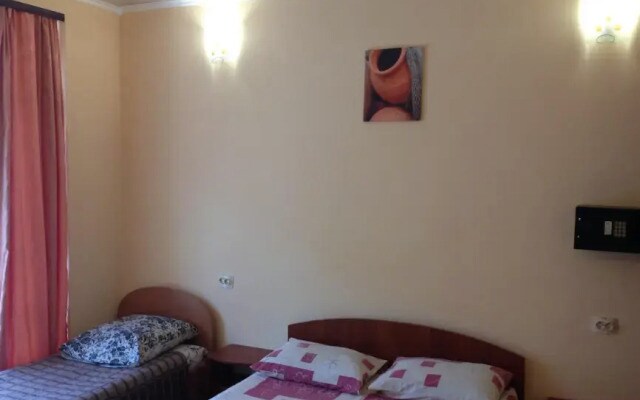Arena Guest House