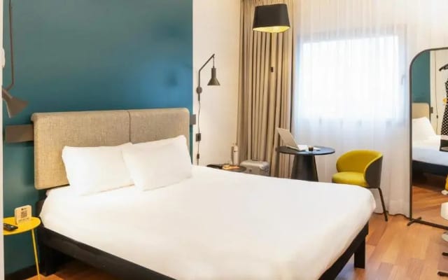 Отель ibis Madrid Aeropuerto Barajas