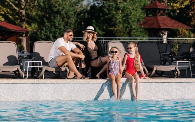 Отель Alean Family Doville