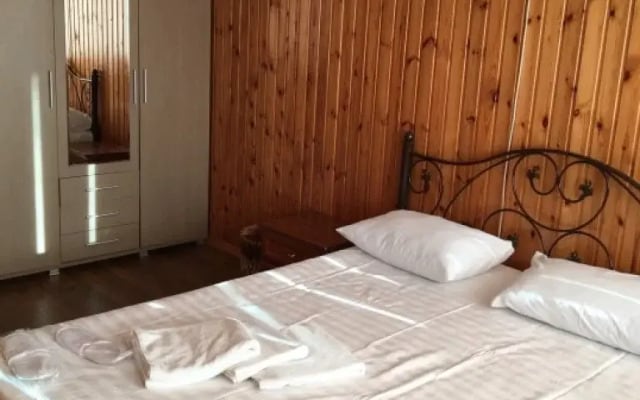 Borneo Hotel