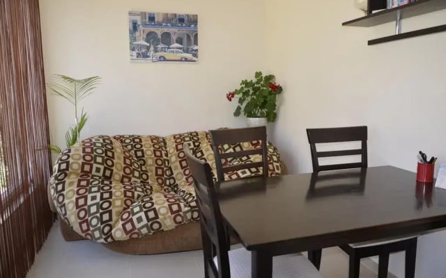 Alyana Guest House