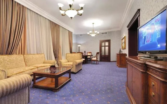 Аврора Парк Отель