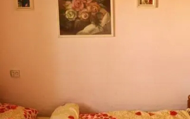 Gloria Apartment