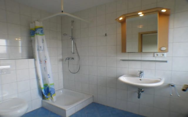 Schirmer's Hotelino