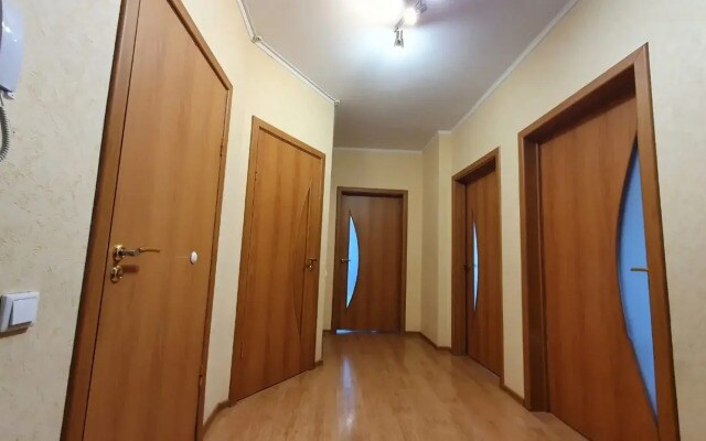 Kvartira dvuhkomnatnaya 76m2 na Kujbysheva 40