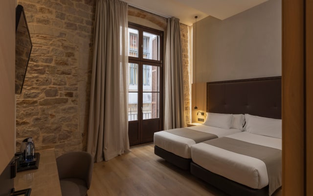 Отель Gran Barcino 
