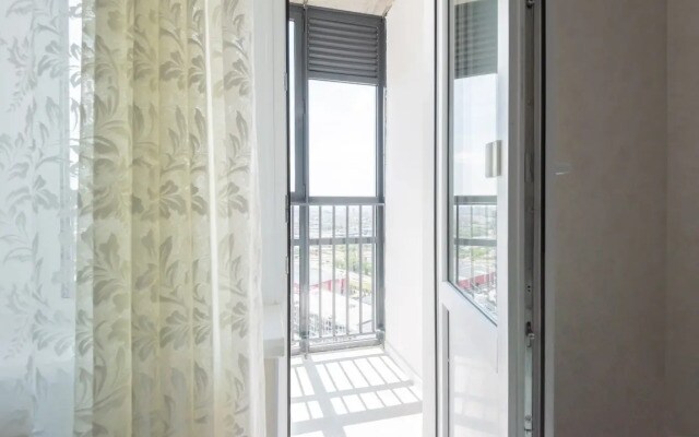 Ameli Flat
