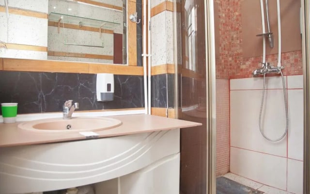 KvartiraSvobodna na Komsomol'skoj Apartaments