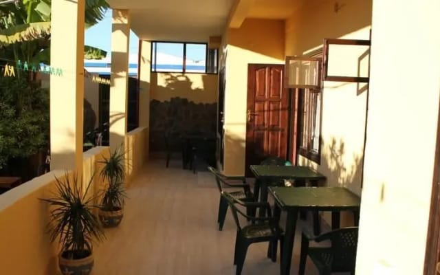 Staroshkolnaya 5 Guest House