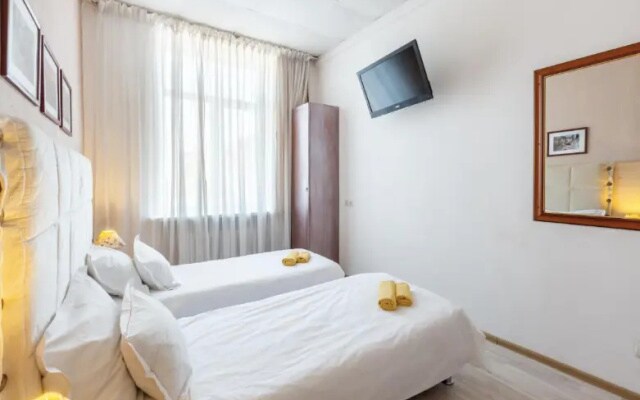 Hotel Ananas 2