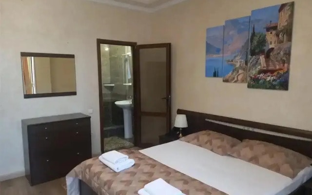 Neptun u Morya Guest House