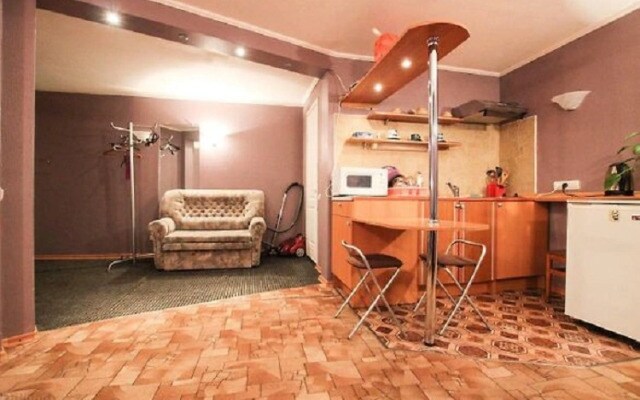 Guest apartment on the street. M.Konyushennaya, 10