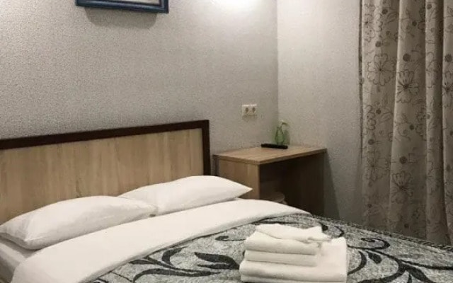 Holiday House Mini Hotel